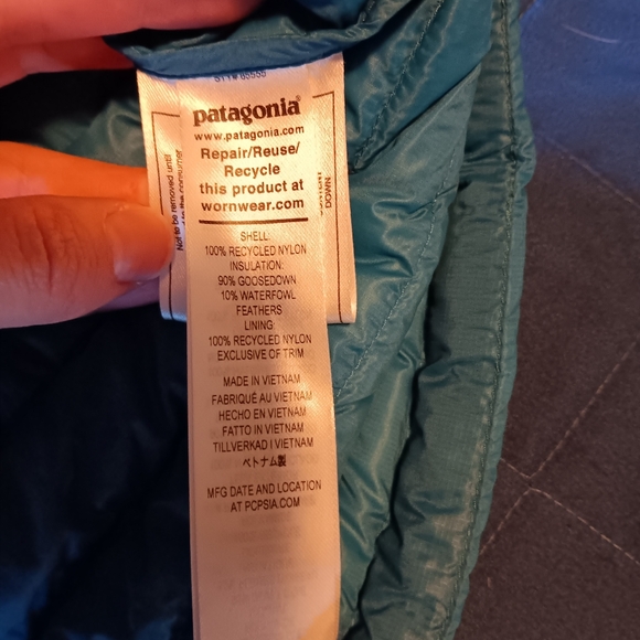 Patagonia AlpLight Down Pullover - Picture 14 of 14